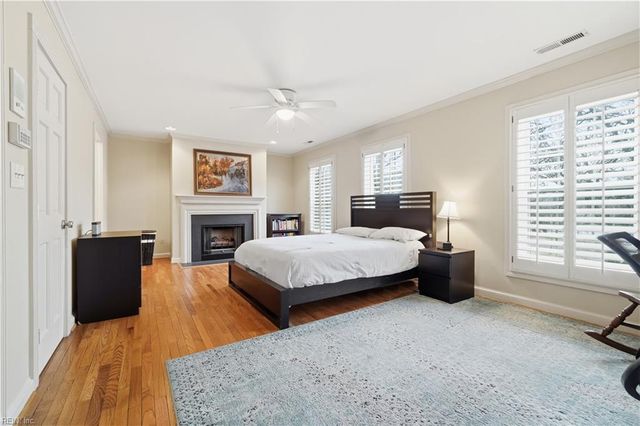 316 College PL, Norfolk, VA 23510