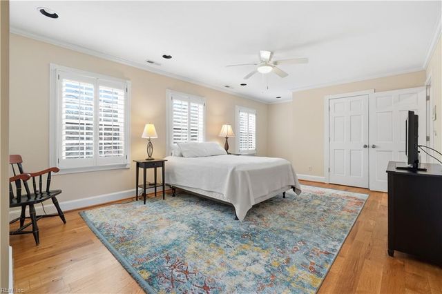 316 College PL, Norfolk, VA 23510