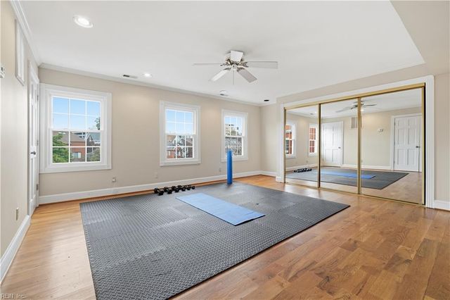 316 College PL, Norfolk, VA 23510