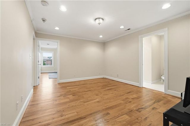 316 College PL, Norfolk, VA 23510