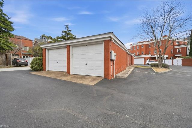 316 College PL, Norfolk, VA 23510