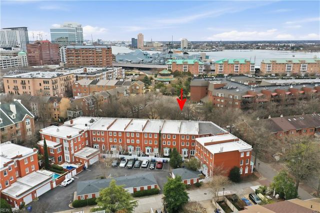 316 College PL, Norfolk, VA 23510