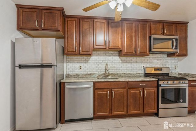 1308 E Cricket Lane, Woodbridge Proper, NJ 07095