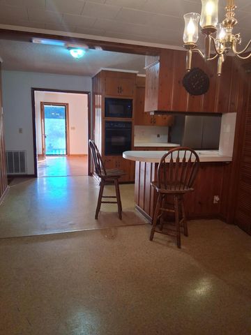 70 Cummings Court, Walterboro, SC 29488