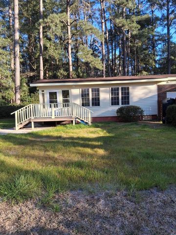 70 Cummings Court, Walterboro, SC 29488