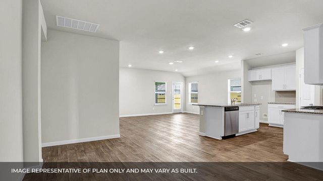 12113 Silverston Tree BND, Mustang Ridge, TX 78610