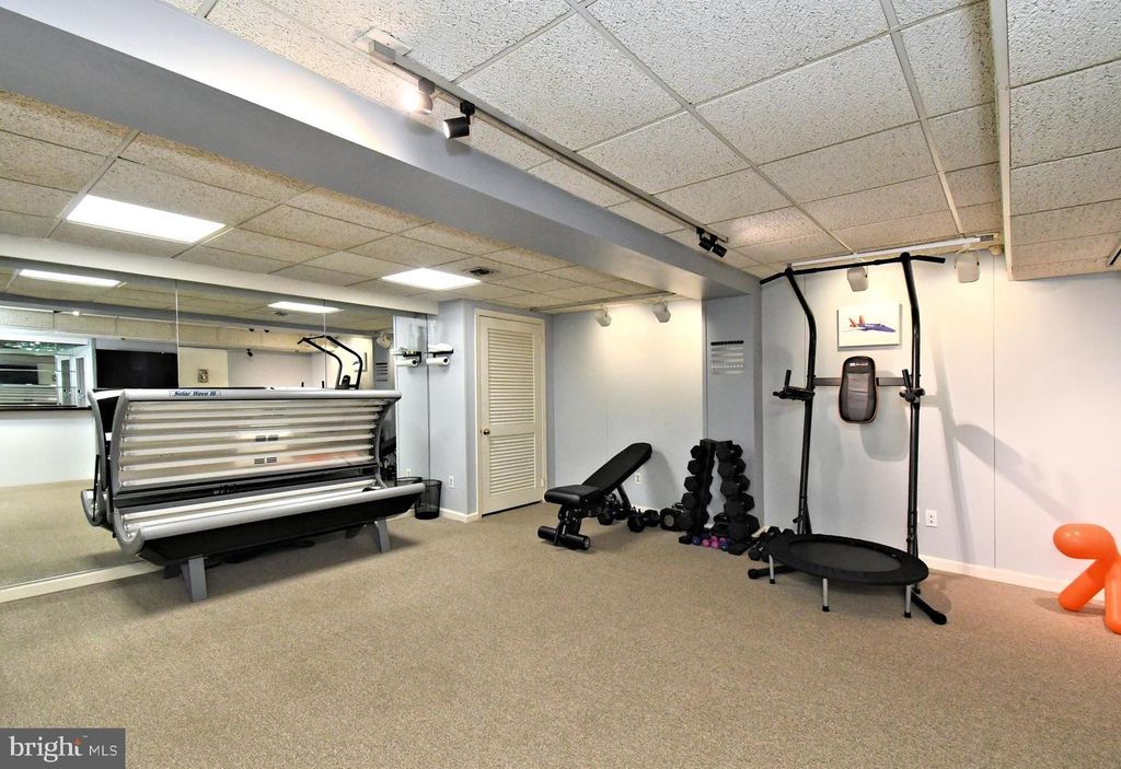 951 FRAZIER, Rydal, PA 19046