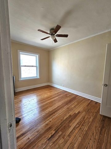 4821 N Springfield Avenue 3E, Chicago, IL 60625