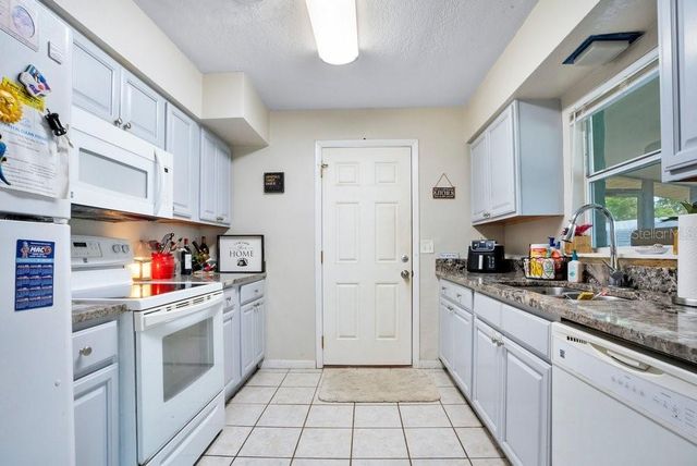 7615 NORTHERN OAK STREET, Melbourne, FL 32904