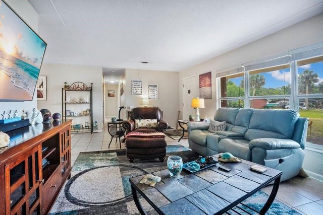 7615 NORTHERN OAK STREET, Melbourne, FL 32904