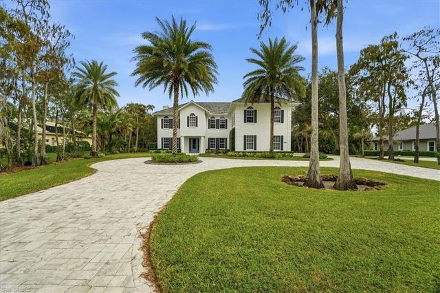 12888 Pond Apple DR W, Naples, FL 34119