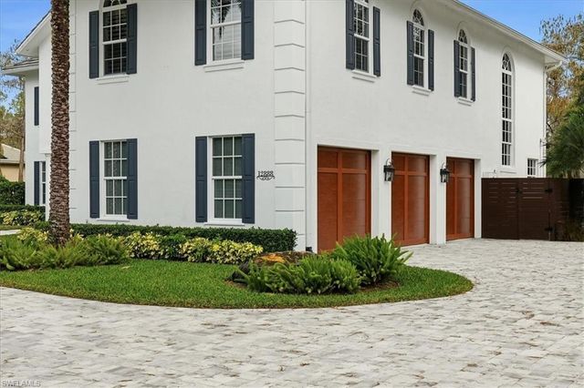 12888 Pond Apple DR W, Naples, FL 34119