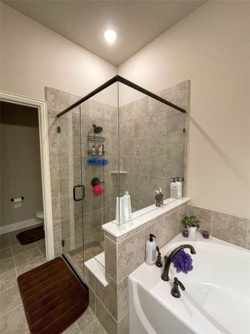 4100 Snowberry Lane, Fort Worth, TX 76036