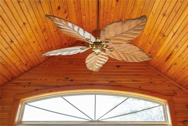 200 Stonecrest Lane, Russellville, AR 72802