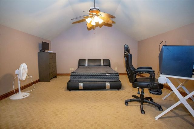 200 Stonecrest Lane, Russellville, AR 72802