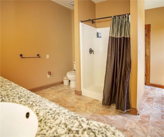 200 Stonecrest Lane, Russellville, AR 72802