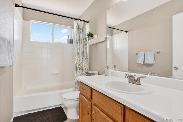 5247 S Bahama Circle, Centennial, CO 80015