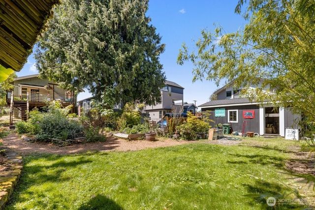 932 Martin Luther King Jr Way, Seattle, WA 98122