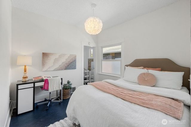 932 Martin Luther King Jr Way, Seattle, WA 98122