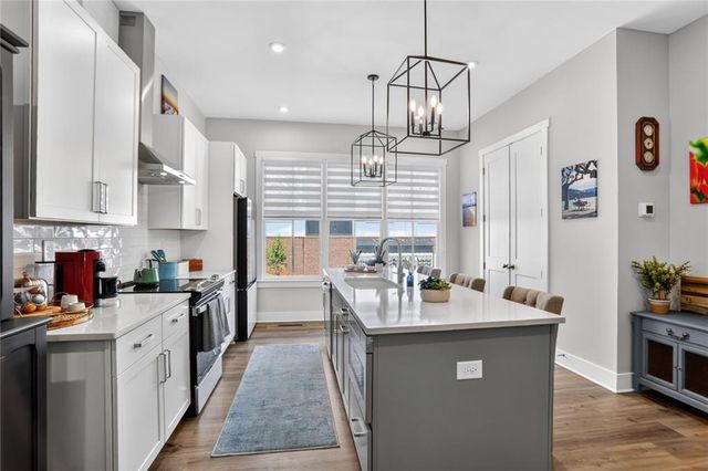 1072 Crest Circle SE, Atlanta, GA 30316