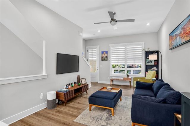 1072 Crest Circle SE, Atlanta, GA 30316