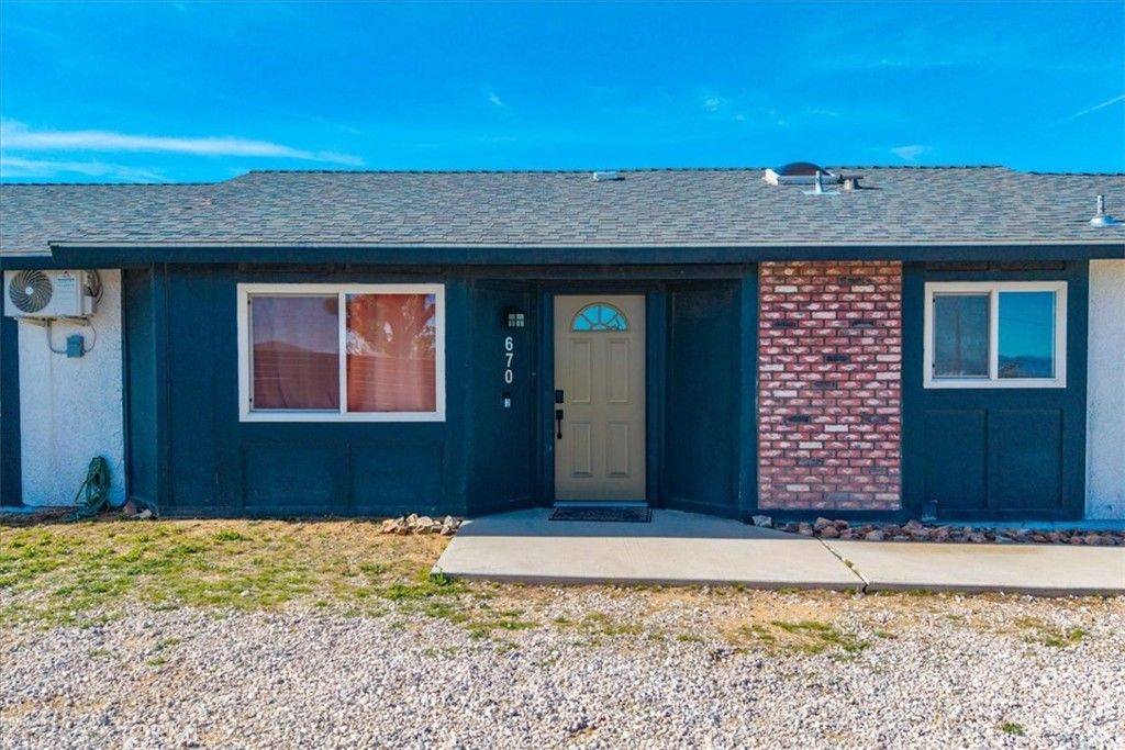 Image 41 of property listing at 670 Ducor Avenue, Landers, CA 92285