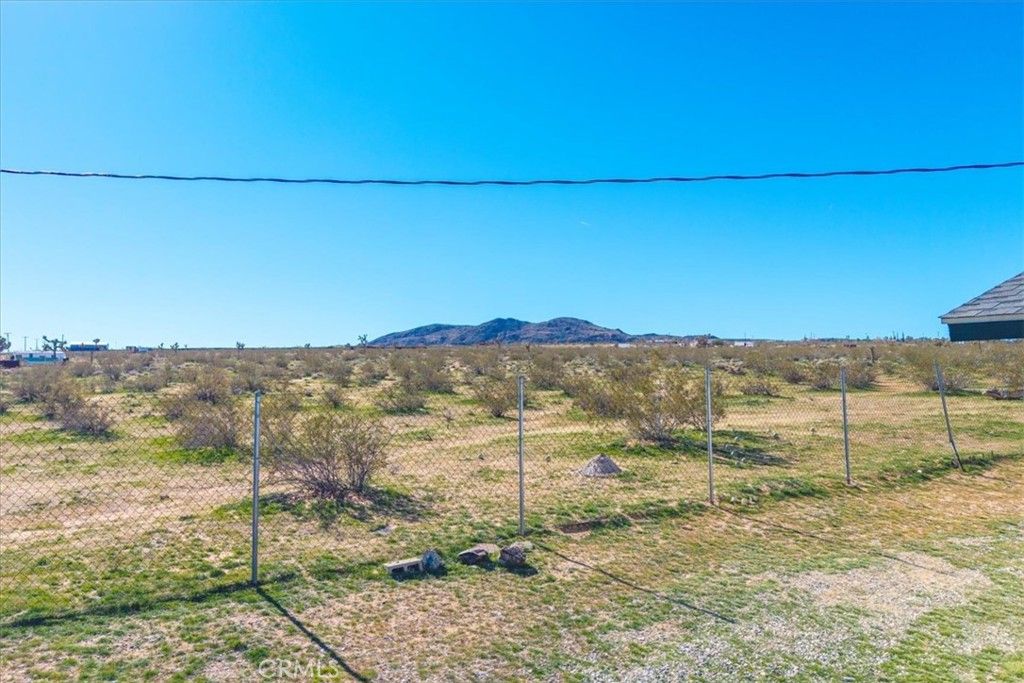 Image 67 of property listing at 670 Ducor Avenue, Landers, CA 92285
