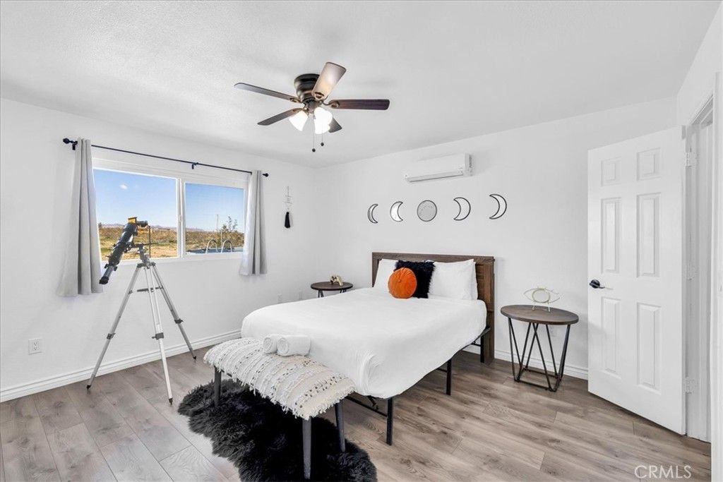 Image 9 of property listing at 670 Ducor Avenue, Landers, CA 92285