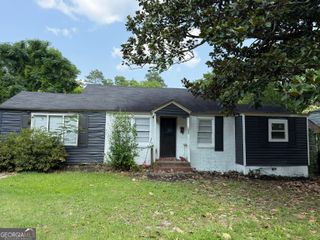 1057 Clay Avenue, Macon, GA 31211