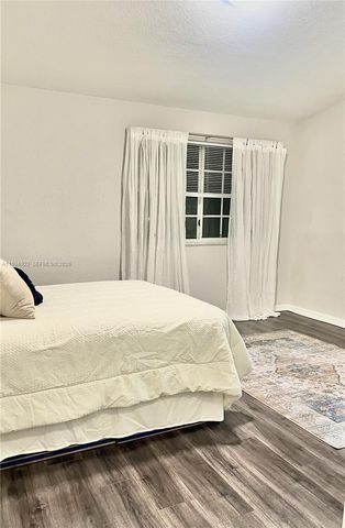 3951 NW 92nd Ave, Sunrise, FL 33351