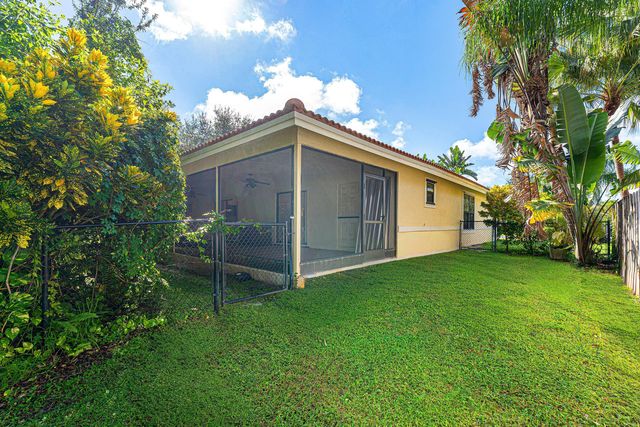 13853 SHEFFIELD Street, Wellington, FL 33414