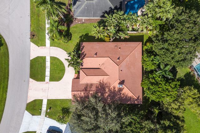 13853 SHEFFIELD Street, Wellington, FL 33414