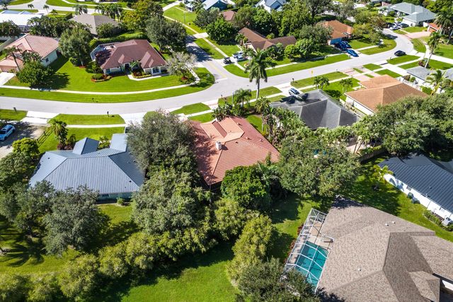 13853 SHEFFIELD Street, Wellington, FL 33414