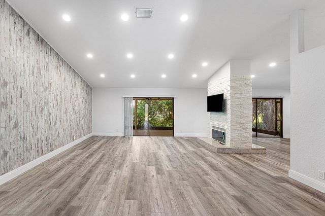 13853 SHEFFIELD Street, Wellington, FL 33414