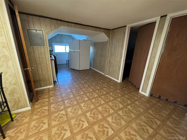 12 Old Turnpike Road, Woodridge, NY 12789