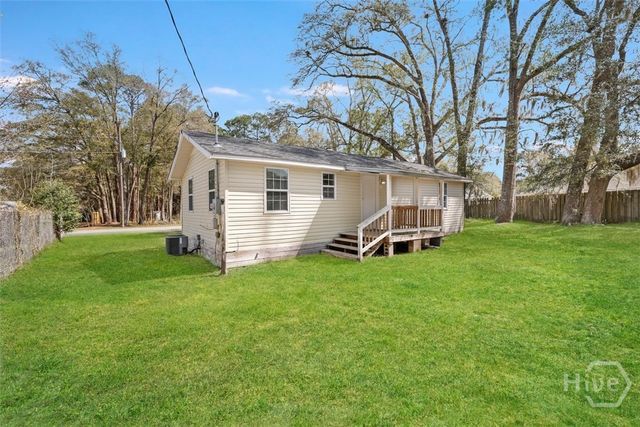 404 S Maple Street, Springfield, GA 31329