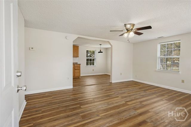 404 S Maple Street, Springfield, GA 31329