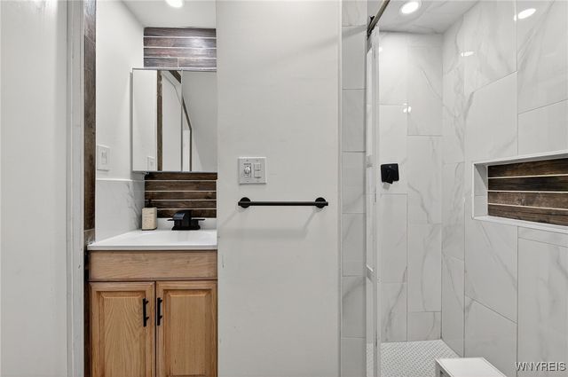 10 Old Colony Avenue, Tonawanda, NY 14150