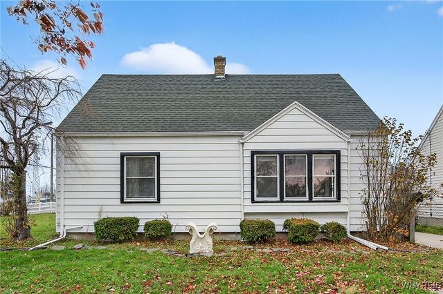 10 Old Colony Avenue, Tonawanda, NY 14150