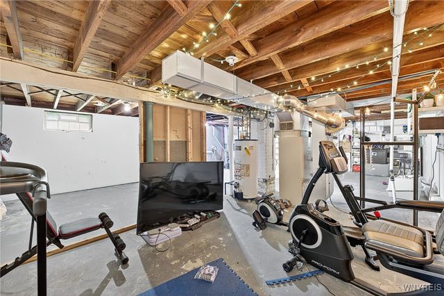 10 Old Colony Avenue, Tonawanda, NY 14150