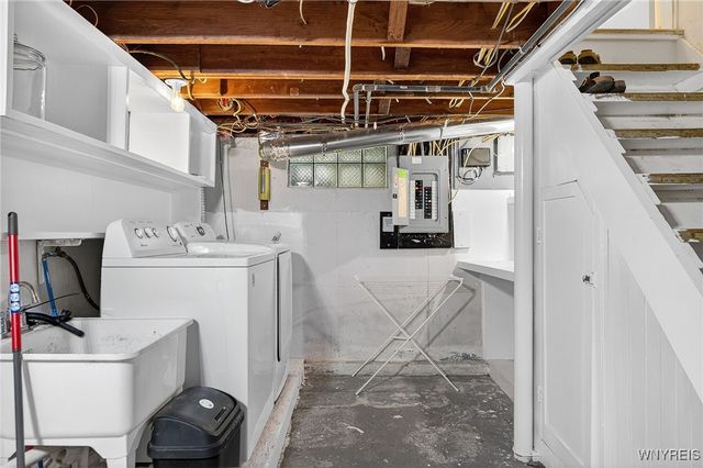 10 Old Colony Avenue, Tonawanda, NY 14150