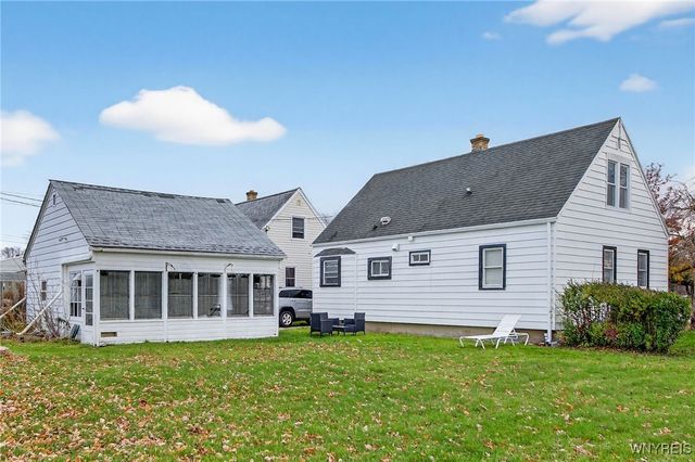 10 Old Colony Avenue, Tonawanda, NY 14150