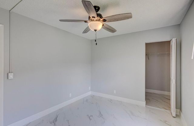 4821 Sable Pine Circle B1, West Palm Beach, FL 33417