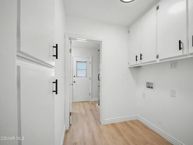 22777 Brenford Street, Woodland Hills, CA 91364
