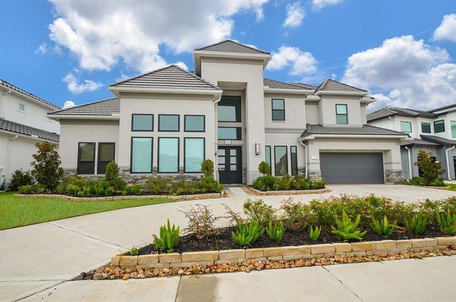 11 Laurel Wreath Trail, Sugar Land, TX 77498