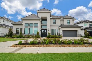 11 Laurel Wreath Trail, Sugar Land, TX 77498