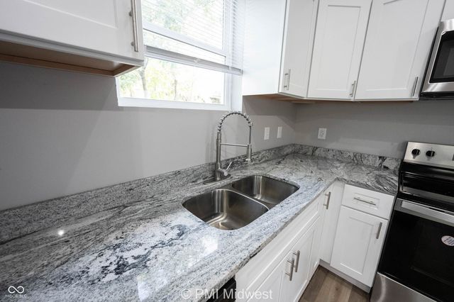 2038 E Maryland Street B, Indianapolis, IN 46201
