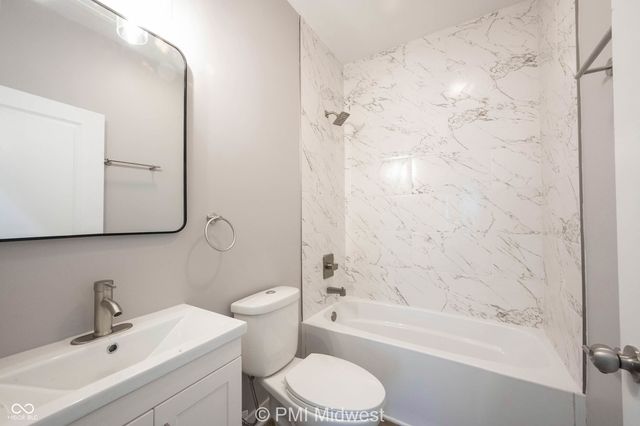 2038 E Maryland Street B, Indianapolis, IN 46201