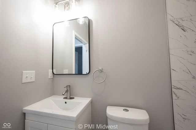 2038 E Maryland Street B, Indianapolis, IN 46201