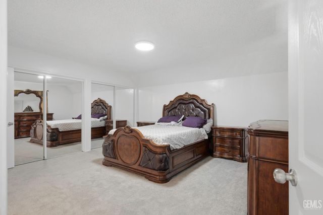 5200 Laguna Street, Bakersfield, CA 93306